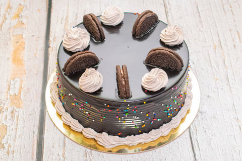 Vanilla Oreo Cake