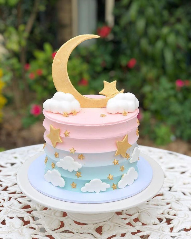 Baby Shower Moon Theme Cake